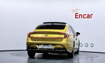 Hyundai Sonata 2020, 110659 км, за 9686.01 USD