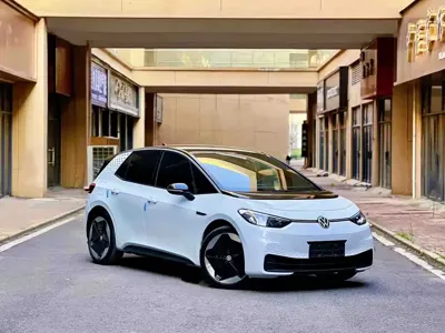 Volkswagen ID.3 2023, 59000 км, за 11066.94 USD