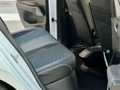 Volkswagen ID.3 2023, 59000 км, за 11066.94 USD - фото 8