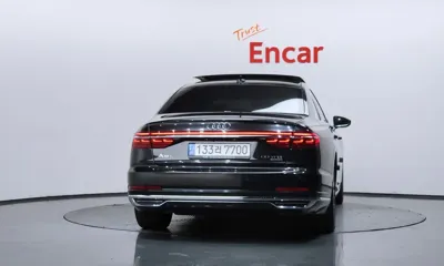Audi A8 2021, 108371 км, за 37724.47 USD