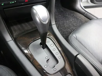 Saab 9-3 2008, 178516 км, за 3415.66 USD - фото 9
