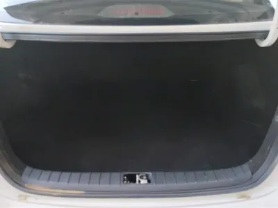 Hyundai Verna 2019, 44000 км, за 3694.1 USD
