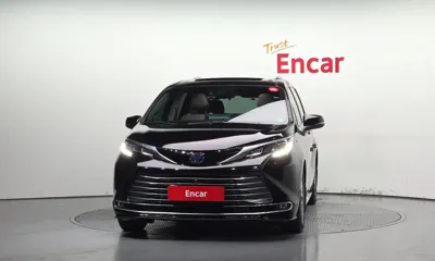 Toyota Sienna 2021, 28597 км, за 30195.62 USD