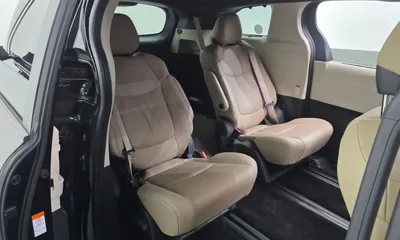 Toyota Sienna 2021, 28597 км, за 30195.62 USD - фото 26