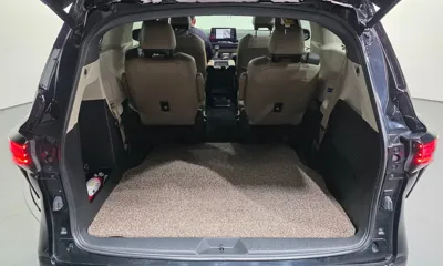 Toyota Sienna 2021, 28597 км, за 30195.62 USD - фото 27