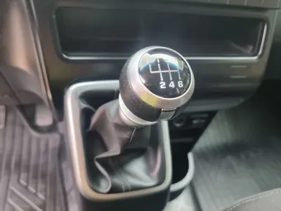 Hyundai Staria 2022, 73867 км, за 12182.42 USD - фото 9