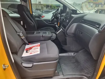Hyundai Staria 2022, 73867 км, за 12182.42 USD - фото 19