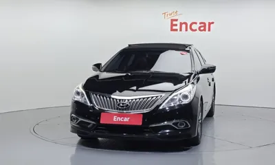 Hyundai Grandeur 2015, 138487 км, за 4988.84 USD