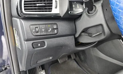 Kia Niro 2018, 116795 км, за 8400.07 USD - фото 16