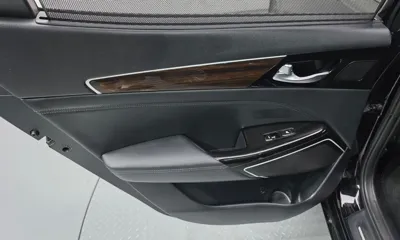 Kia K7 2018, 64667 км, за 9109.85 USD - фото 25