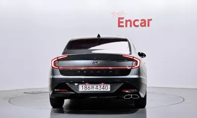 Hyundai Sonata 2021, 58882 км, за 12111.74 USD