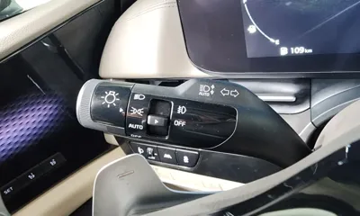 Kia Canival 2023, 52428 км, за 20511.81 USD - фото 35