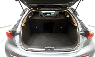 Infiniti Q30 2017, 71242 км, за 7097.74 USD - фото 20