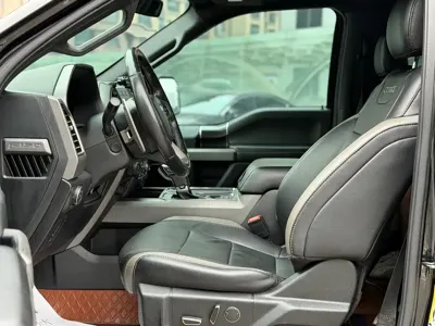 Ford F-150 Raptor 2018, 147000 км, за 38992.77 USD - фото 8