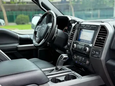 Ford F-150 Raptor 2018, 147000 км, за 38992.77 USD - фото 9