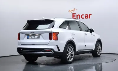 Kia Sorento 2023, 51204 км, за 19413.69 USD