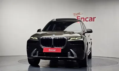 BMW X7 2023, 61114 км, за 58241.17 USD