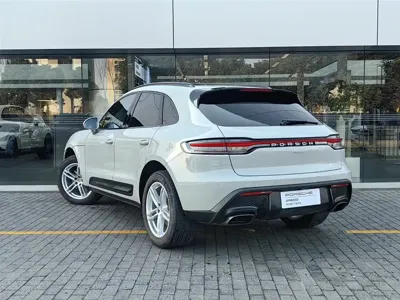 Porsche Macan 2023, 39000 км, за 52528.1 USD