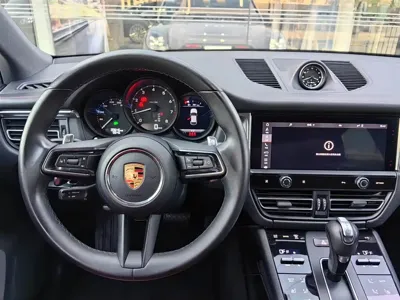 Porsche Macan 2023, 39000 км, за 52528.1 USD - фото 10