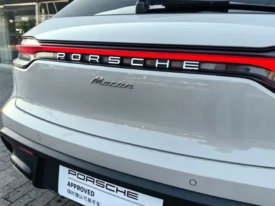 Porsche Macan 2023, 39000 км, за 52528.1 USD - фото 21