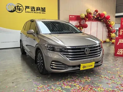 Volkswagen Viloran 2022, 51000 км, за 22954.23 USD