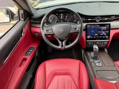 Maserati Quattroporte 2022, 67000 км, за 61505.58 USD - фото 11