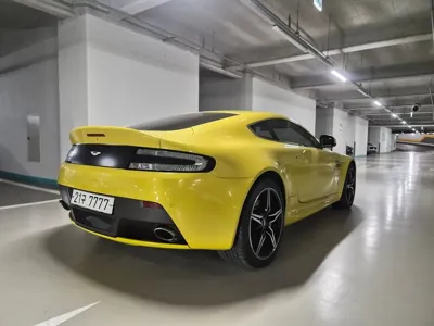 Astonmartin Vantage 2016, 27300 км, за 50162.89 USD
