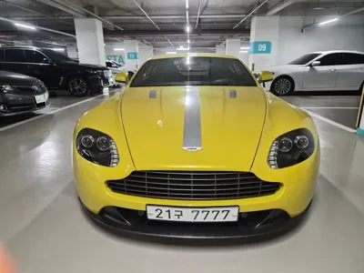 Astonmartin Vantage 2016, 27300 км, за 50162.89 USD