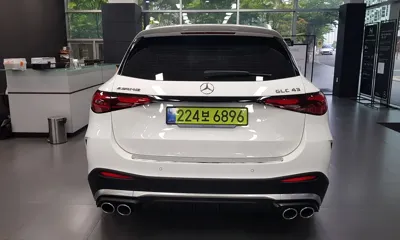 Mercedes-Benz GLC-Class 2025, 9661 км, за 53826.97 USD