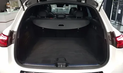 Mercedes-Benz GLC-Class 2025, 9661 км, за 53826.97 USD - фото 13
