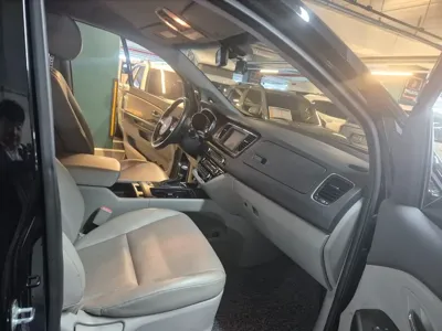 Kia Canival 2018, 155810 км, за 6058.64 USD - фото 10