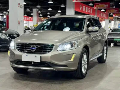 Volvo XC60 2016, 160000 км, за 7082.84 USD