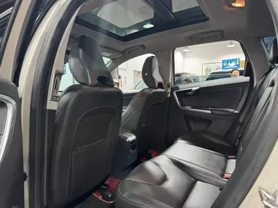 Volvo XC60 2016, 160000 км, за 7082.84 USD - фото 8