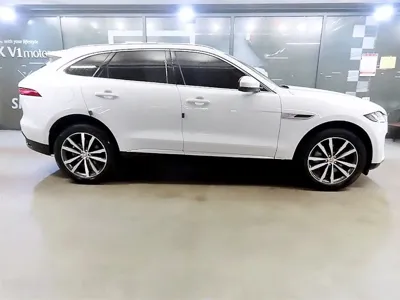Jaguar F-Pace 2021, 54326 км, за 23744.49 USD