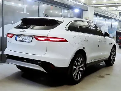Jaguar F-Pace 2021, 54326 км, за 23744.49 USD