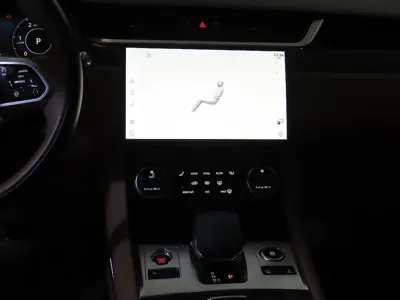 Jaguar F-Pace 2021, 54326 км, за 23744.49 USD - фото 11