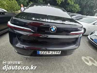 BMW 7-Series 2023, 36600 км, за 72351.34 USD
