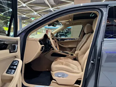 Porsche Macan 2015, 70000 км, за 20570.53 USD