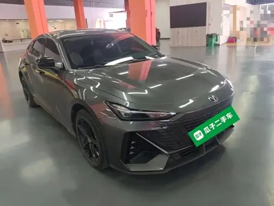 Changan UNI-V iDD 2023, 26200 км, за 10653.12 USD