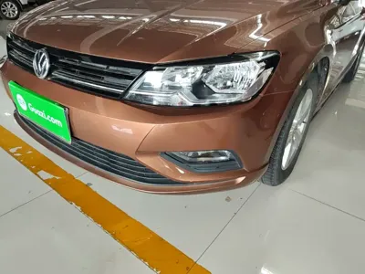 Volkswagen Lamando 2015, 91100 км, за 4921.24 USD - фото 24