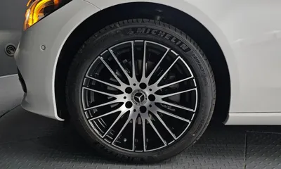 Mercedes-Benz C-Class 2026, 15 км, за 32814.76 USD