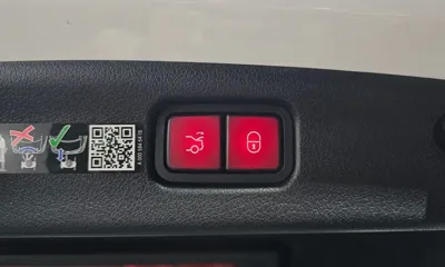 Mercedes-Benz C-Class 2026, 15 км, за 32814.76 USD - фото 32