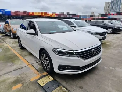 Volkswagen Lavida 2022, 29900 км, за 8855.29 USD
