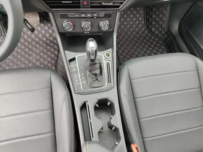 Volkswagen Lavida 2022, 29900 км, за 8855.29 USD - фото 14