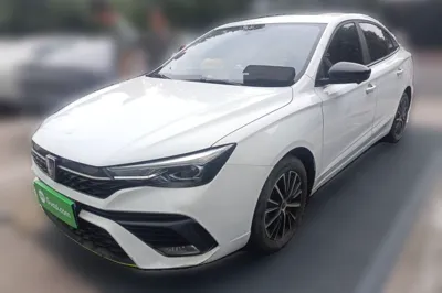 Roewe i5 · 2021 год