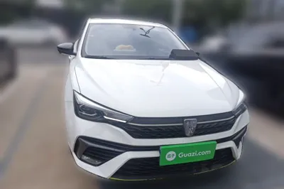 Roewe i5 2021, 23200 км, за 7378 USD