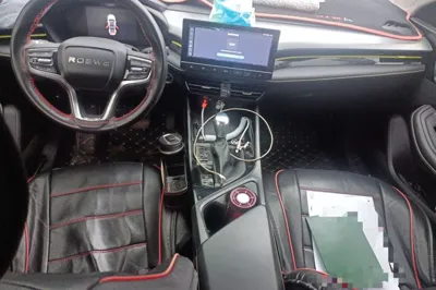Roewe i5 2021, 23200 км, за 7378 USD - фото 9