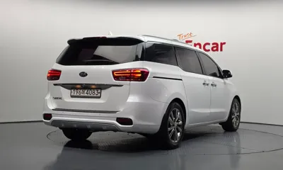 Kia Canival 2019, 164861 км, за 6426.41 USD