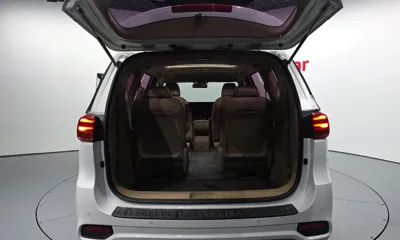 Kia Canival 2019, 164861 км, за 6377.85 USD - фото 20