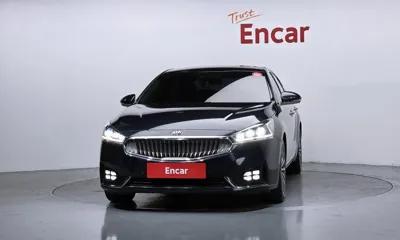 Kia K7 2019, 100466 км, за 8338.77 USD